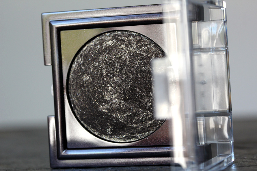 Laura Mercier Baked Eye Colour in Black Karat