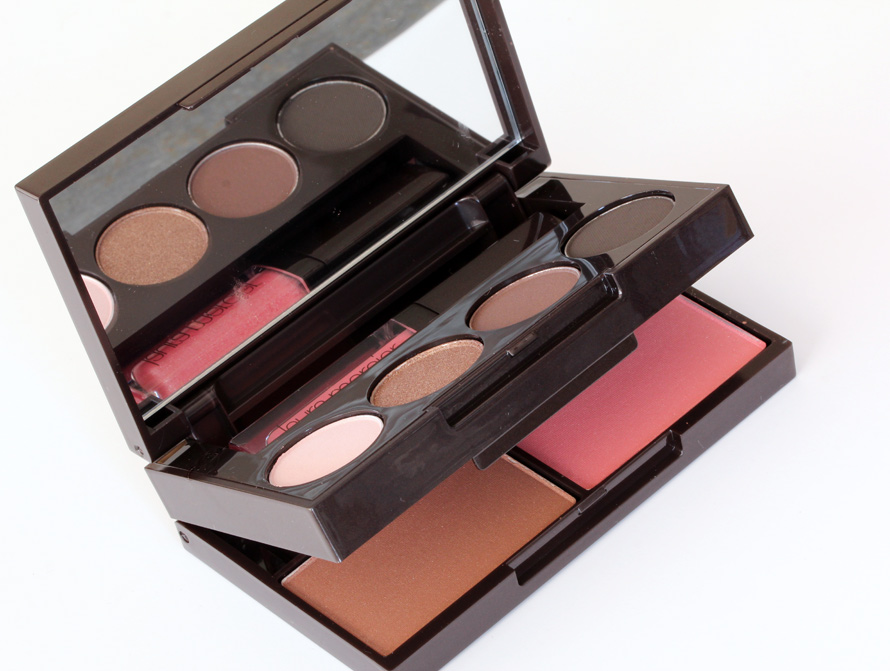 Laura Mercier Colour-to-Go Portable Palette for Eyes, Cheeks & Lips in Warm Neutrals