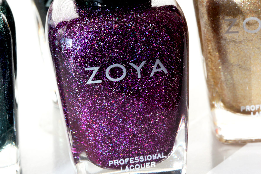 zoya aurora