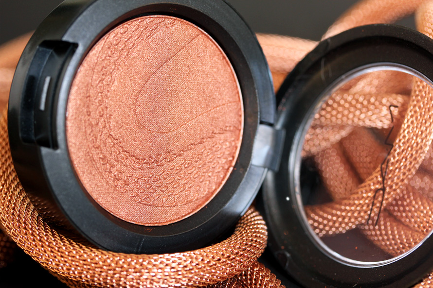 MAC Aztec Brick Large Eye Shadow