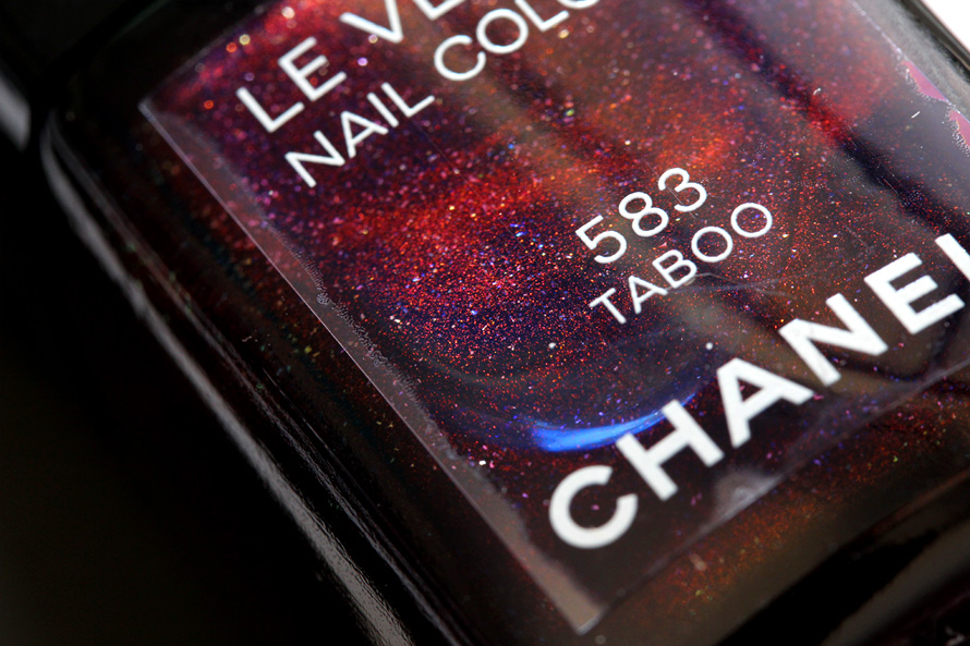 Chanel Taboo Le Vernis Nail Colour big
