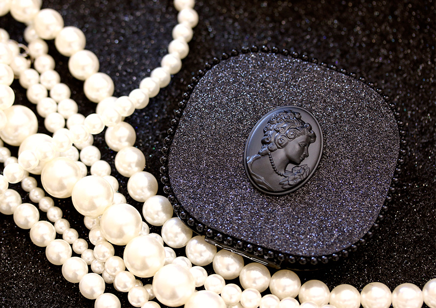 MAC Keepsakes Eyes in Beige Eyes