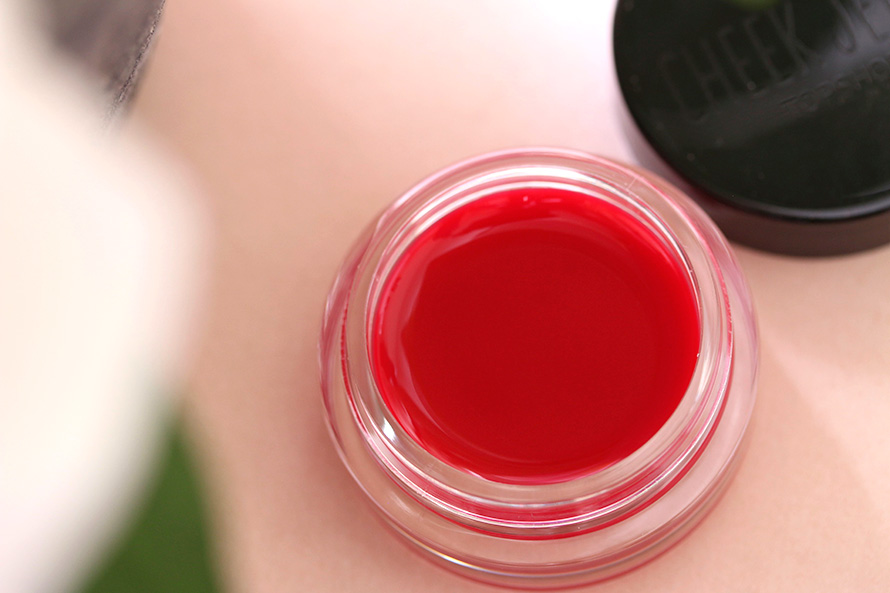 Topshop Cheek Jelly in Reign