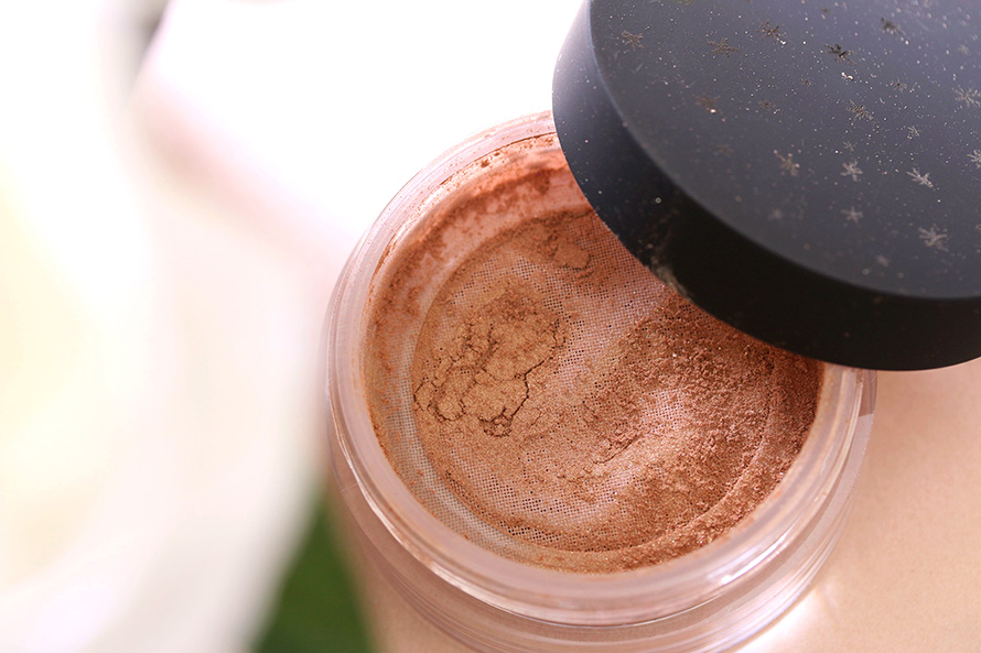 Topshop Radiate Glow Dust