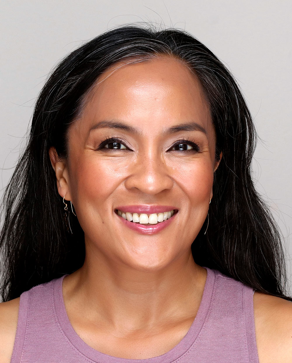 plum liner with honest beauty get it together palette