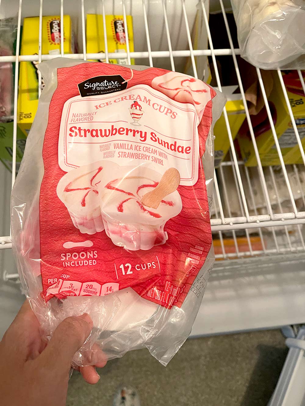 strawberry sundae cups